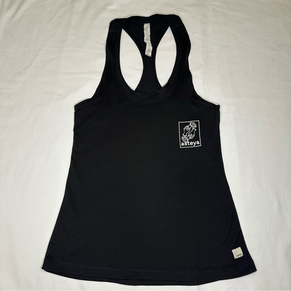 Vuori Raceback Tank Top Asteya Workout Athletic Gym Running Black Tank Top XS